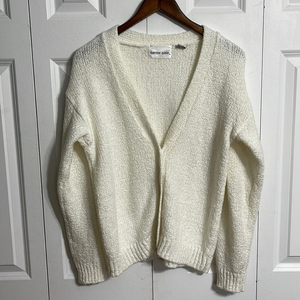 Center‎ Aisle Women Cream Textured V Neck Button Front Cardigan Sweater Size Med